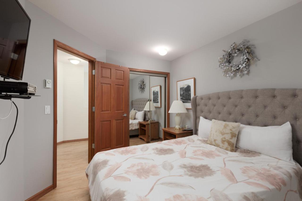 Lagoons By Cozystay Signature וויסטלר מראה חיצוני תמונה